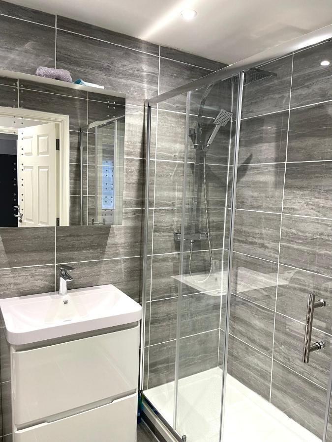 Lovely 1 Bed Apartment, 15Mins From Central London Eksteriør billede